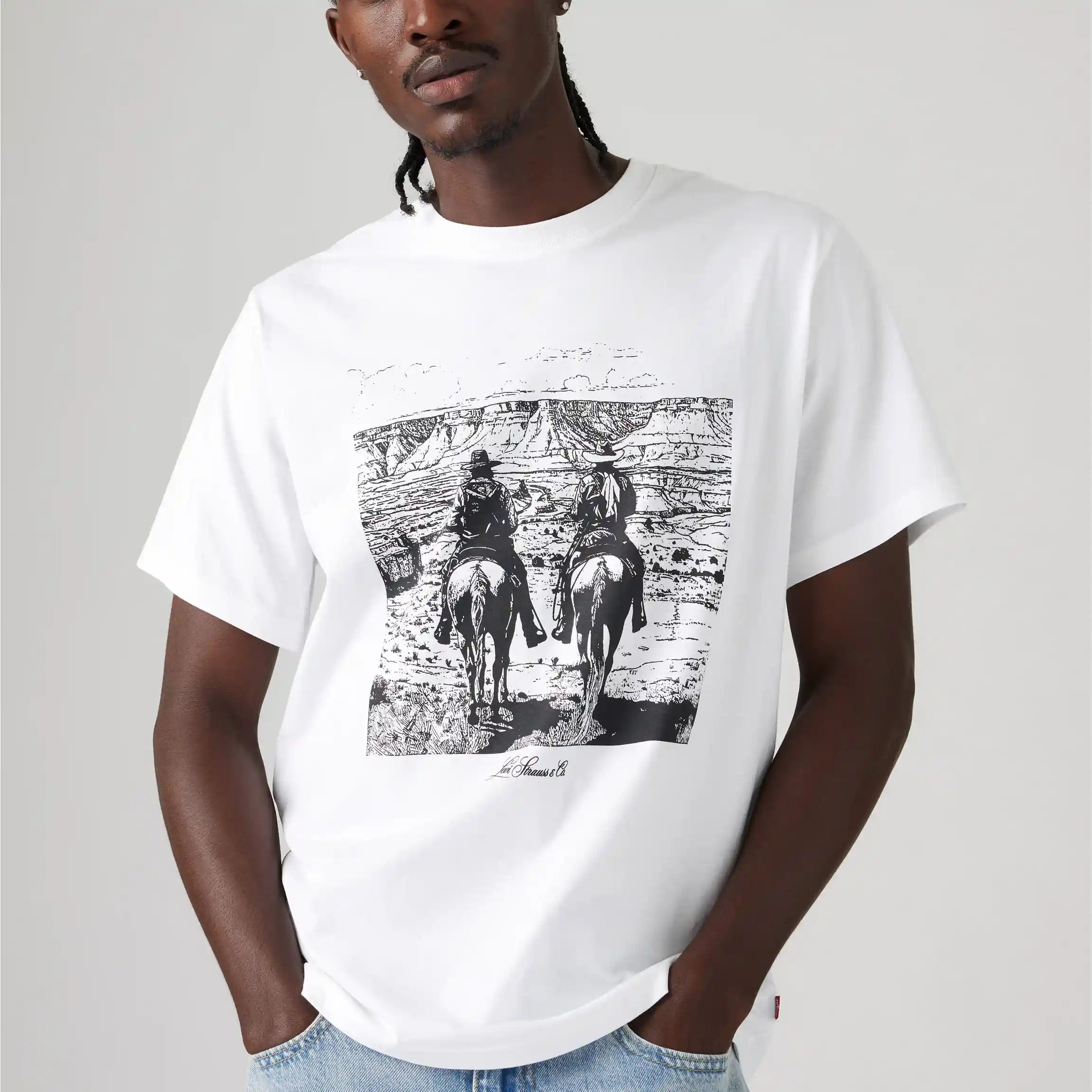Levi's Relaxed Fit Tee Archival Sunset Rider, white — available at Norwood