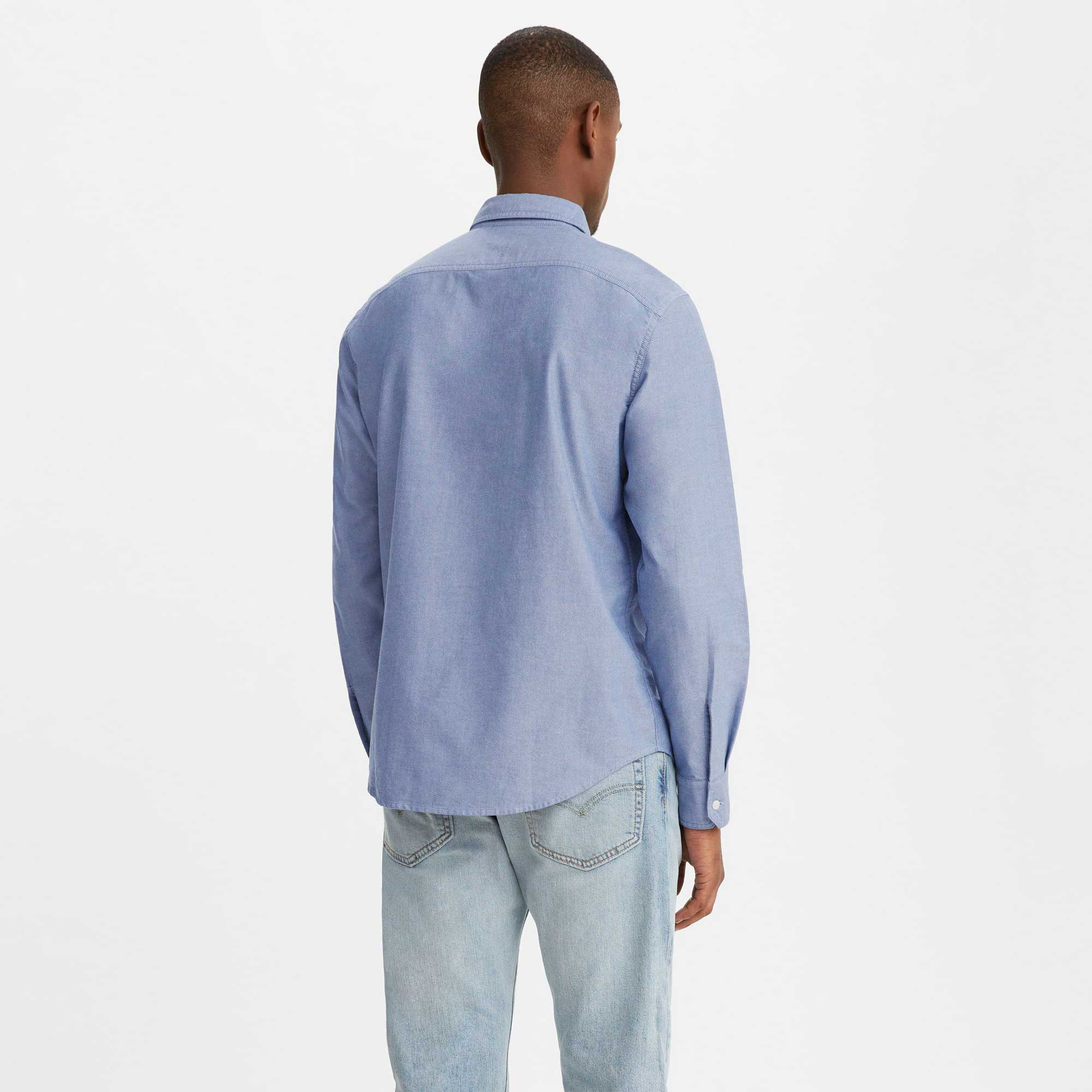 Levi's Classic 1 Pocket Standard Shirt, navy peony — available at Norwood