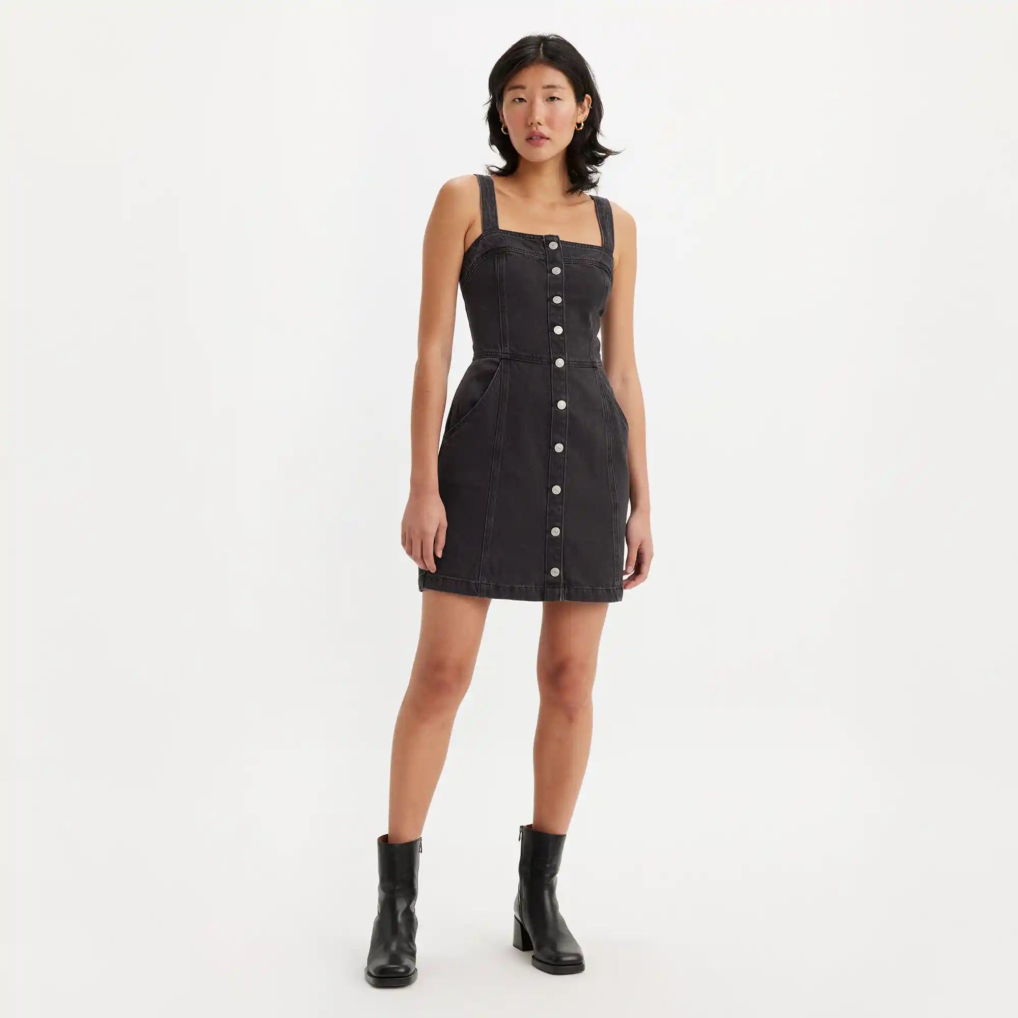 Levi's Womens Drea Dress, capturing moments 2