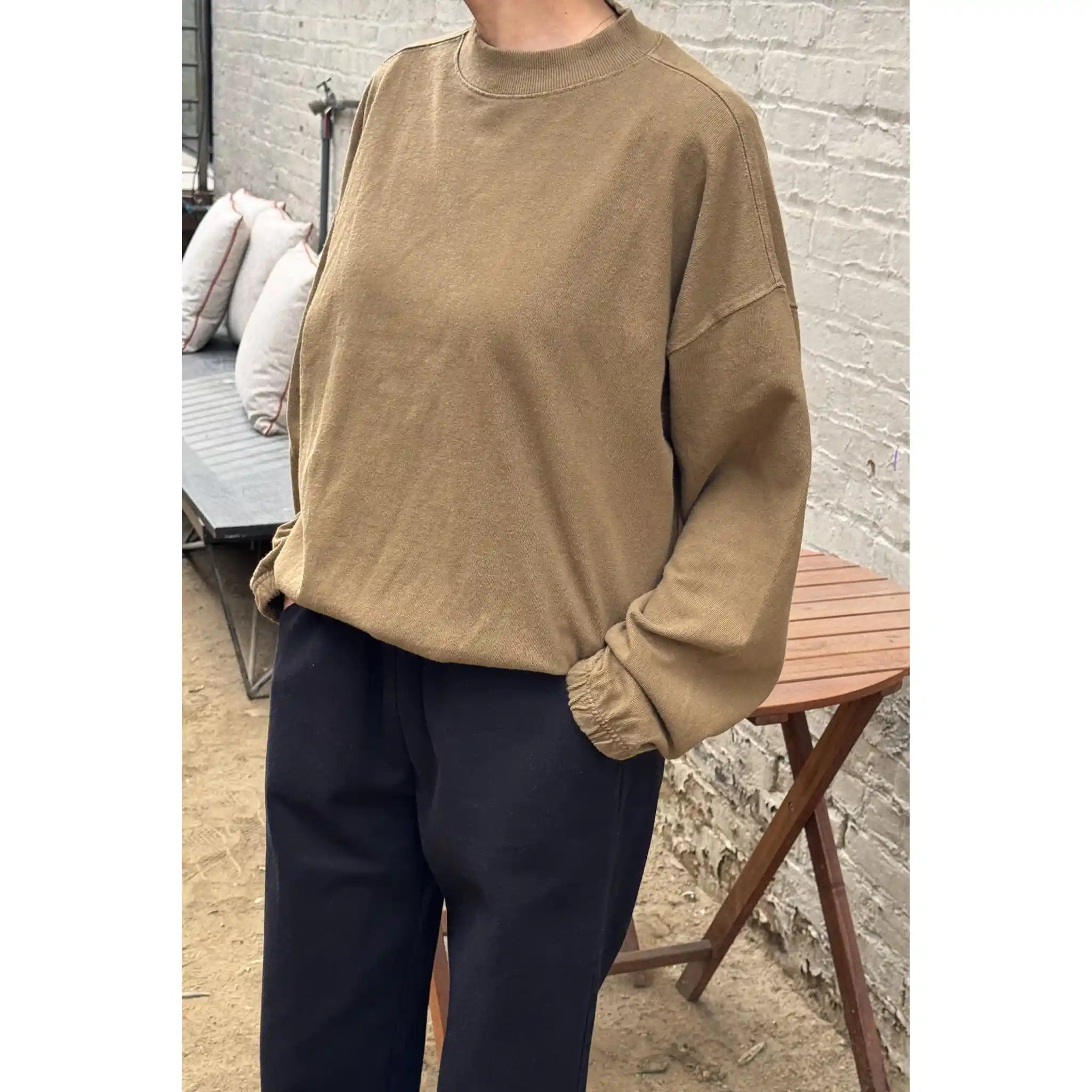 Le Bon Shoppe Daisy Long Sleeve Top, tobacco