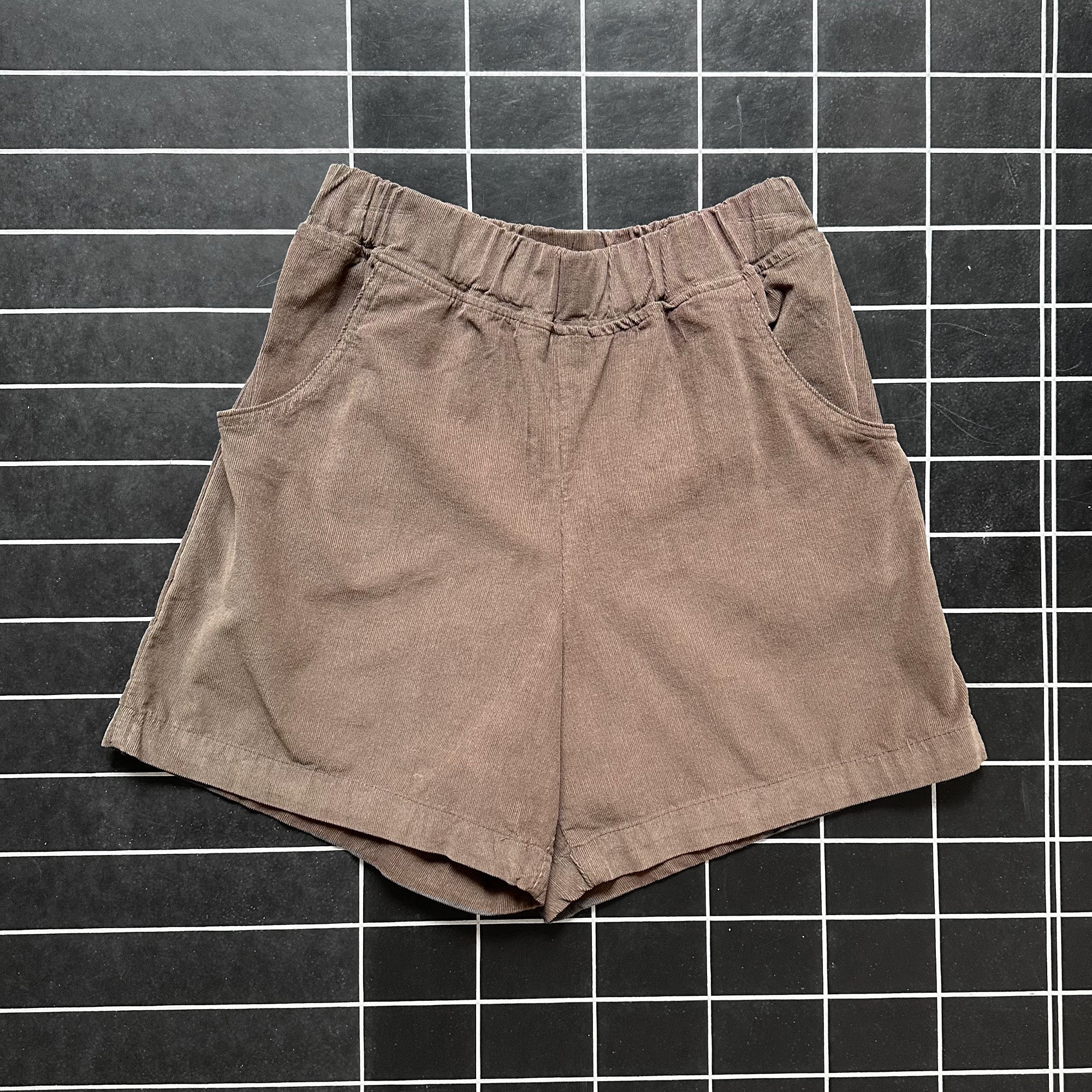 CUB Alia Shorts, army cord