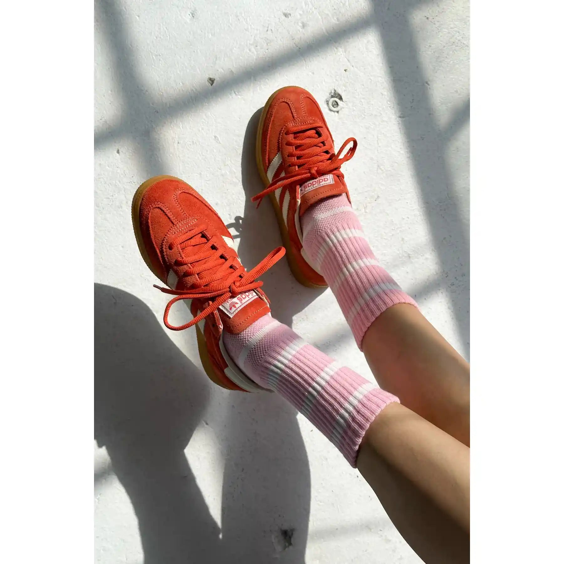 Le Bon Shoppe Womens Striped Boyfriend Socks, pink/white