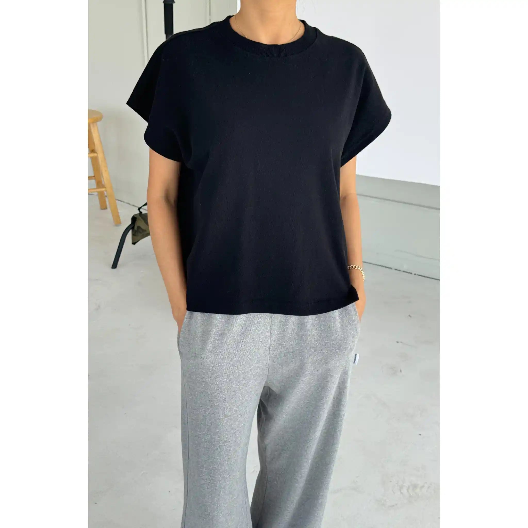 Le Bon Shoppe Jeanne Tee, black