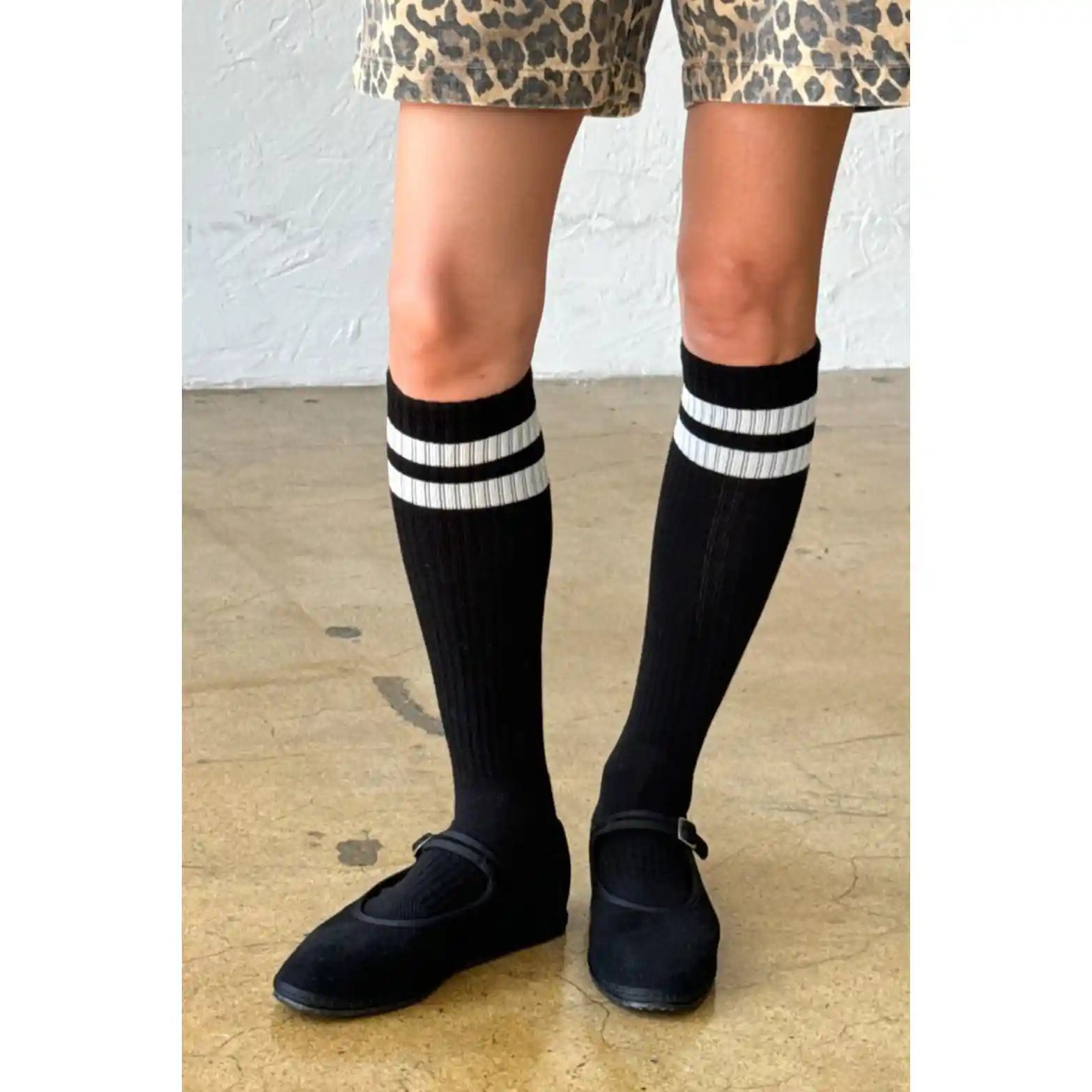 Le Bon Shoppe Knee High Boyfriend Socks, black