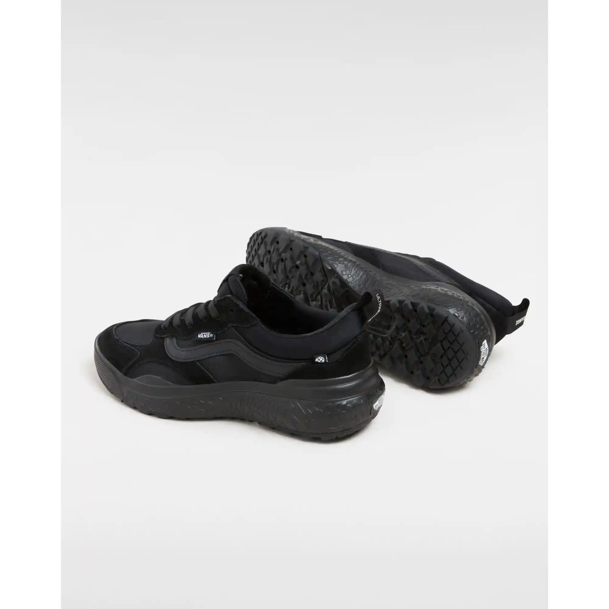 Vans Ultrarange Neo VR3, black/black — available at Norwood
