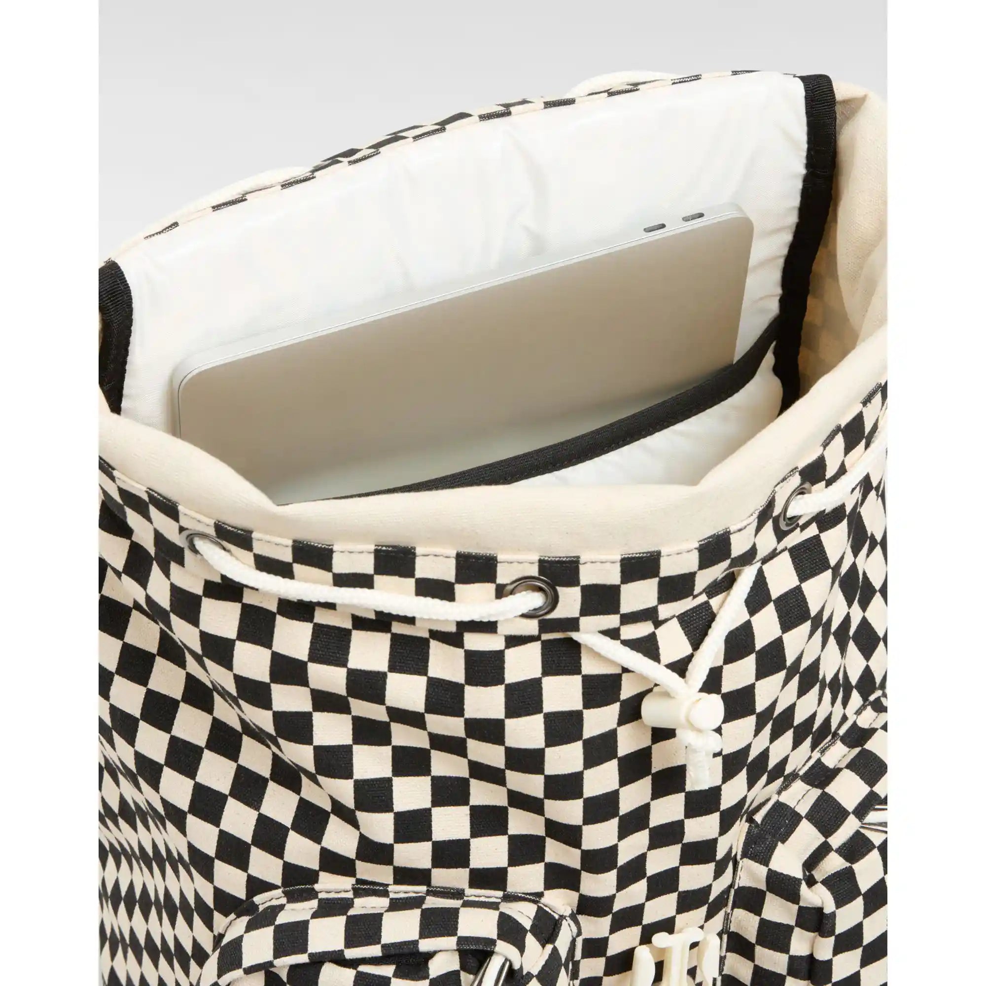 Vans Field Trippin Rucksack, black/white — available at Norwood