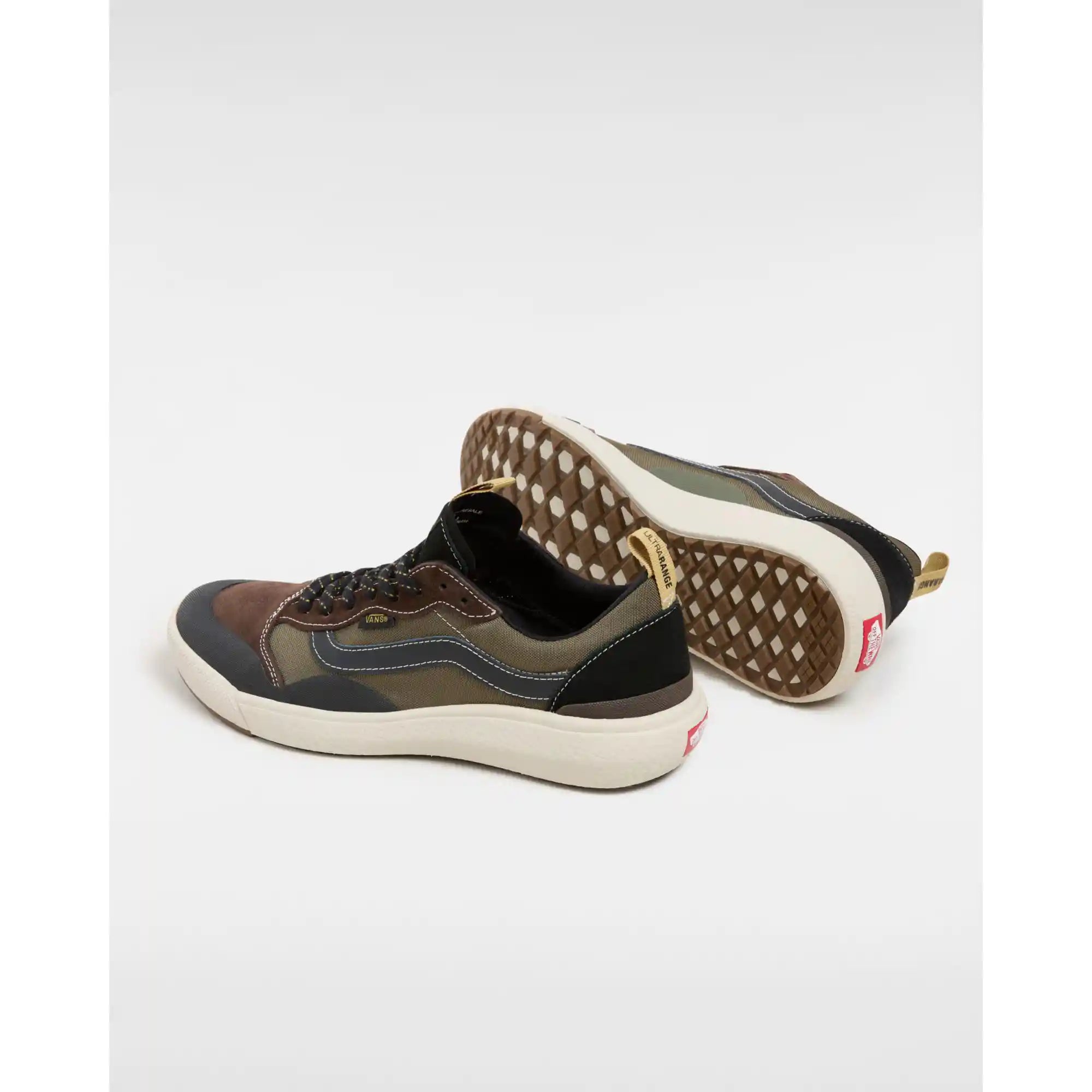 Vans Ultrarange Exo SE, black/olive — available at Norwood