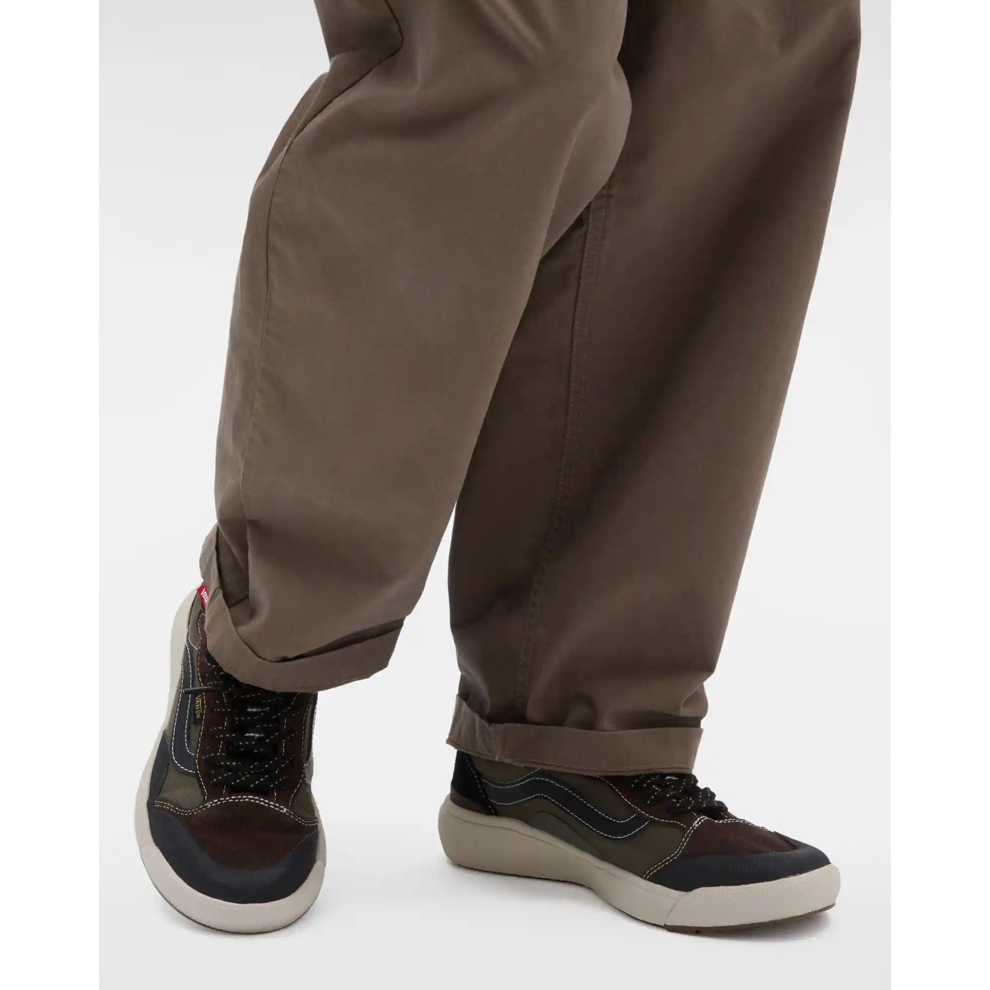 Vans Ultrarange Exo SE, black/olive — available at Norwood