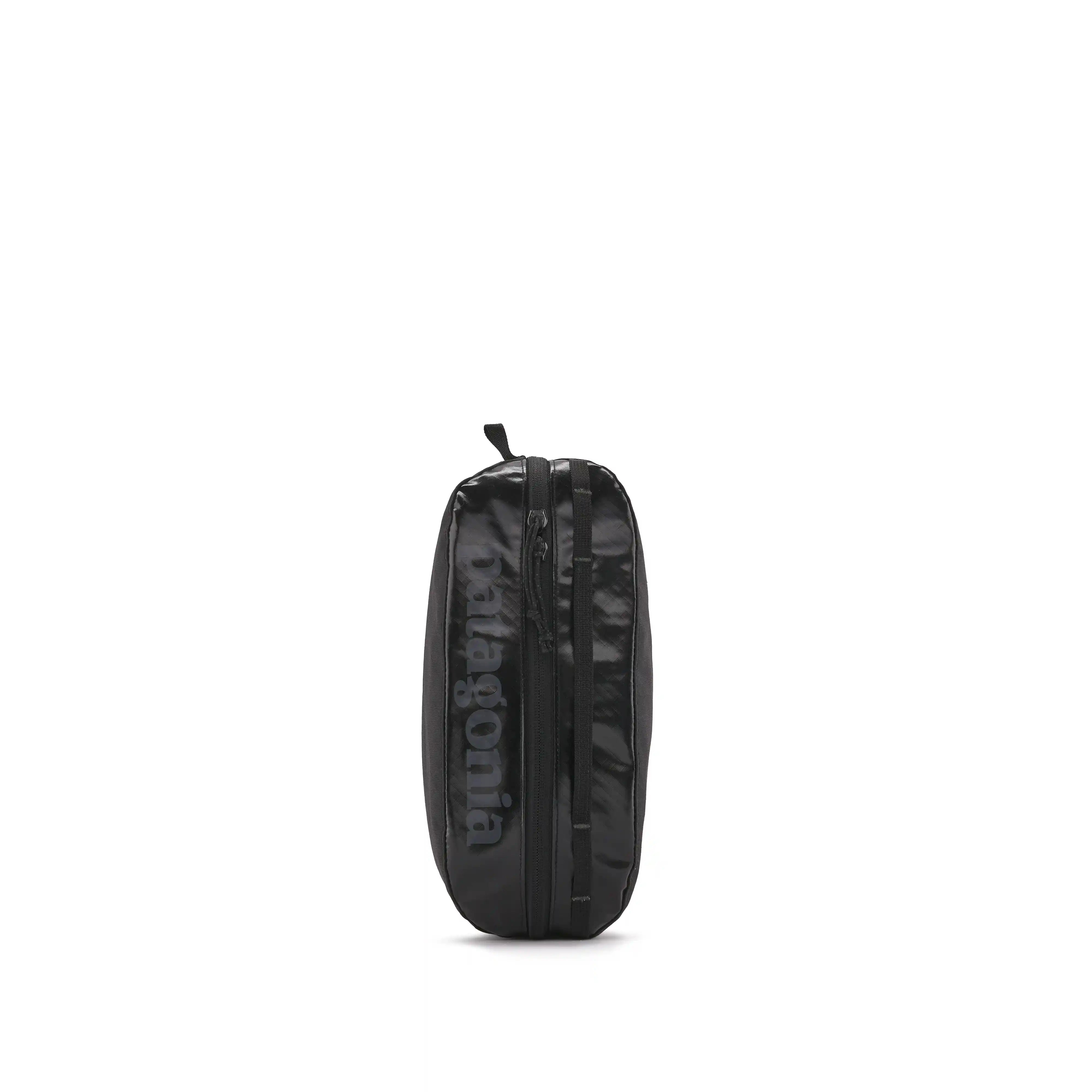 Patagonia Black Hole Cube - Medium, black