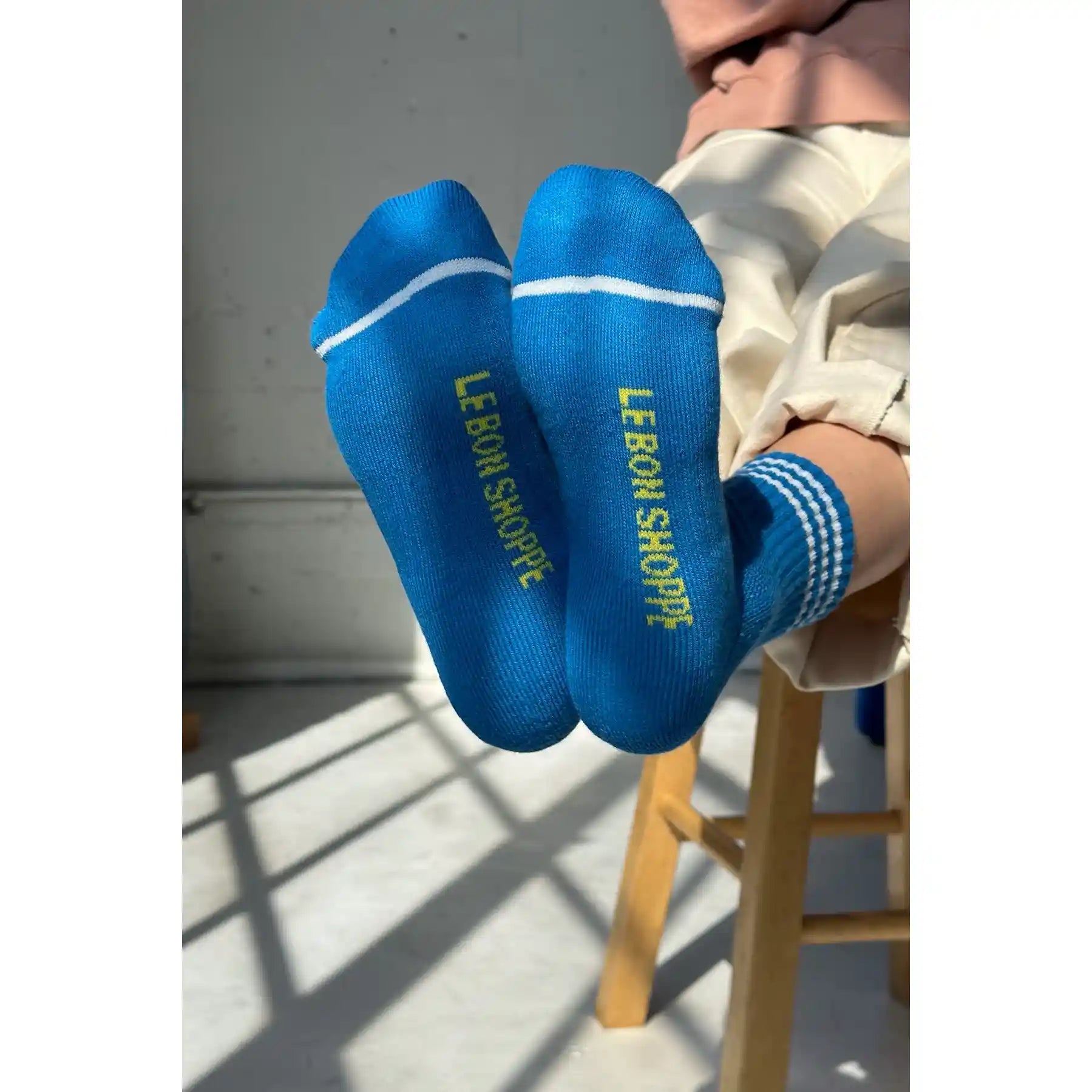 Le Bon Shoppe Girlfriend Socks, royal
