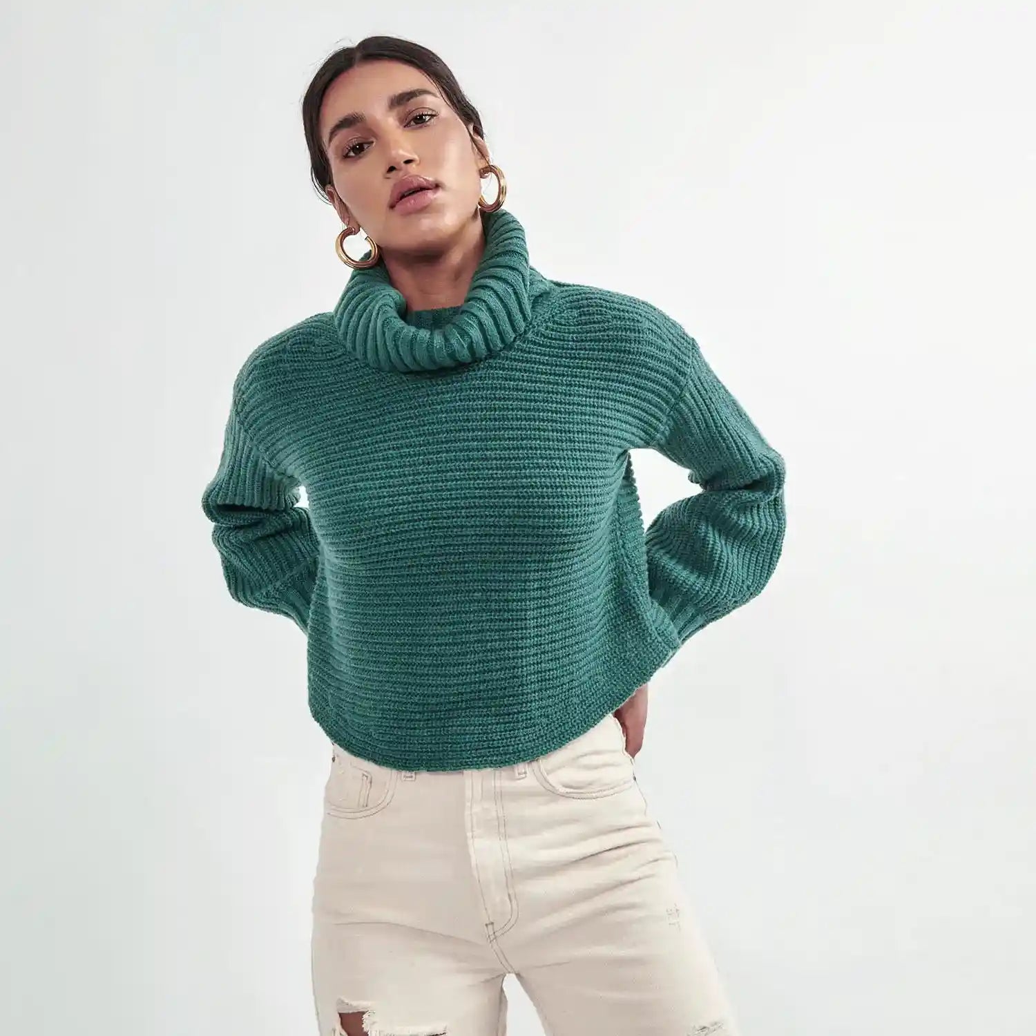 Womens Solid Oversized Turtle Neck Long Sleeve Sweater, pepper green