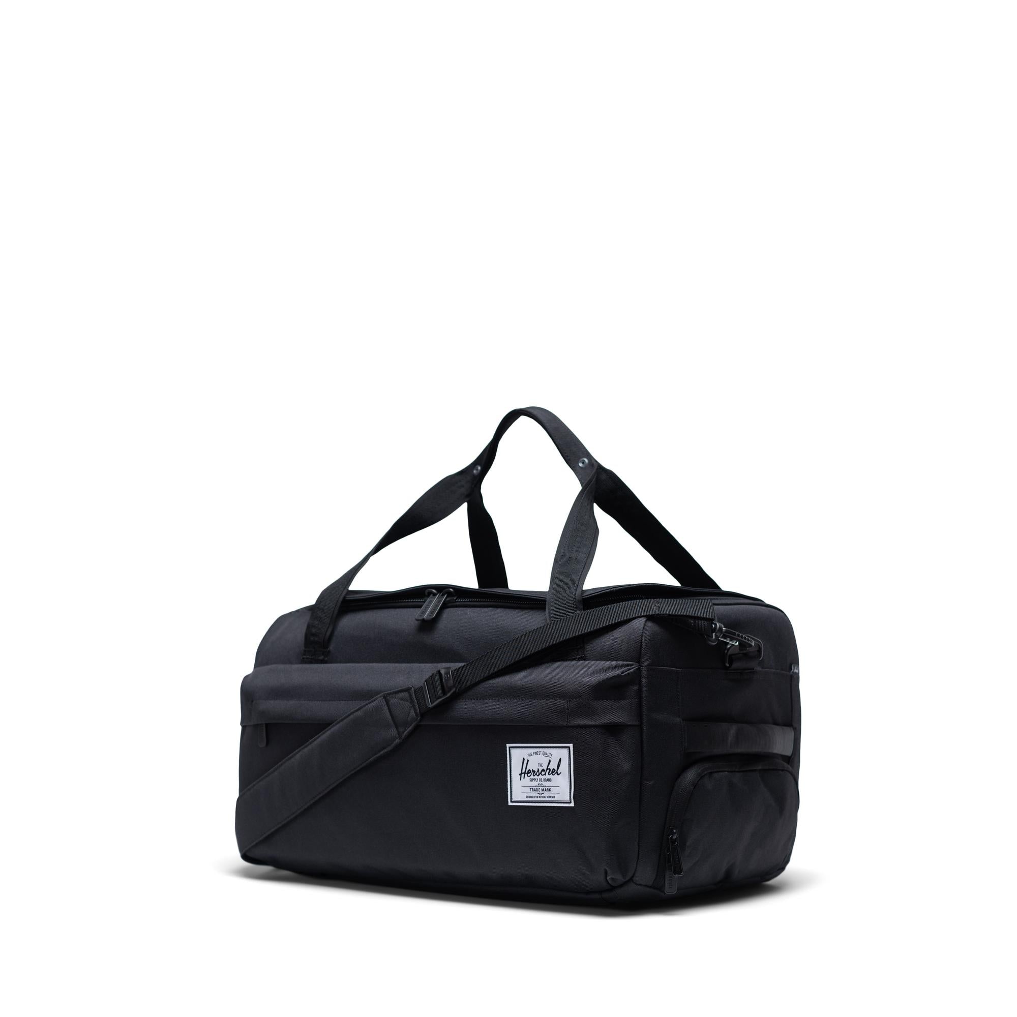 Herschel Outfitter 30l, black — available at Norwood
