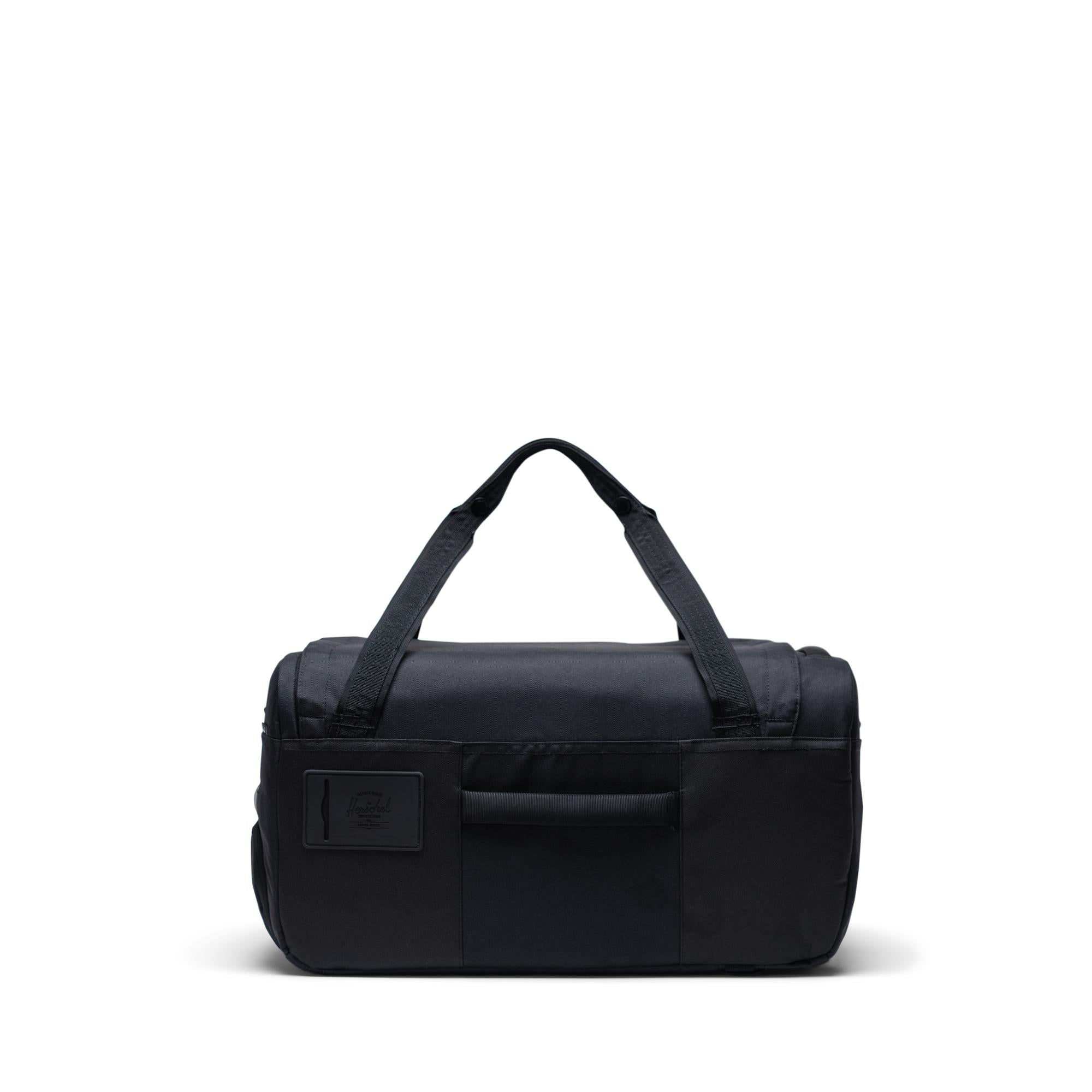 Herschel Outfitter 30l, black — available at Norwood