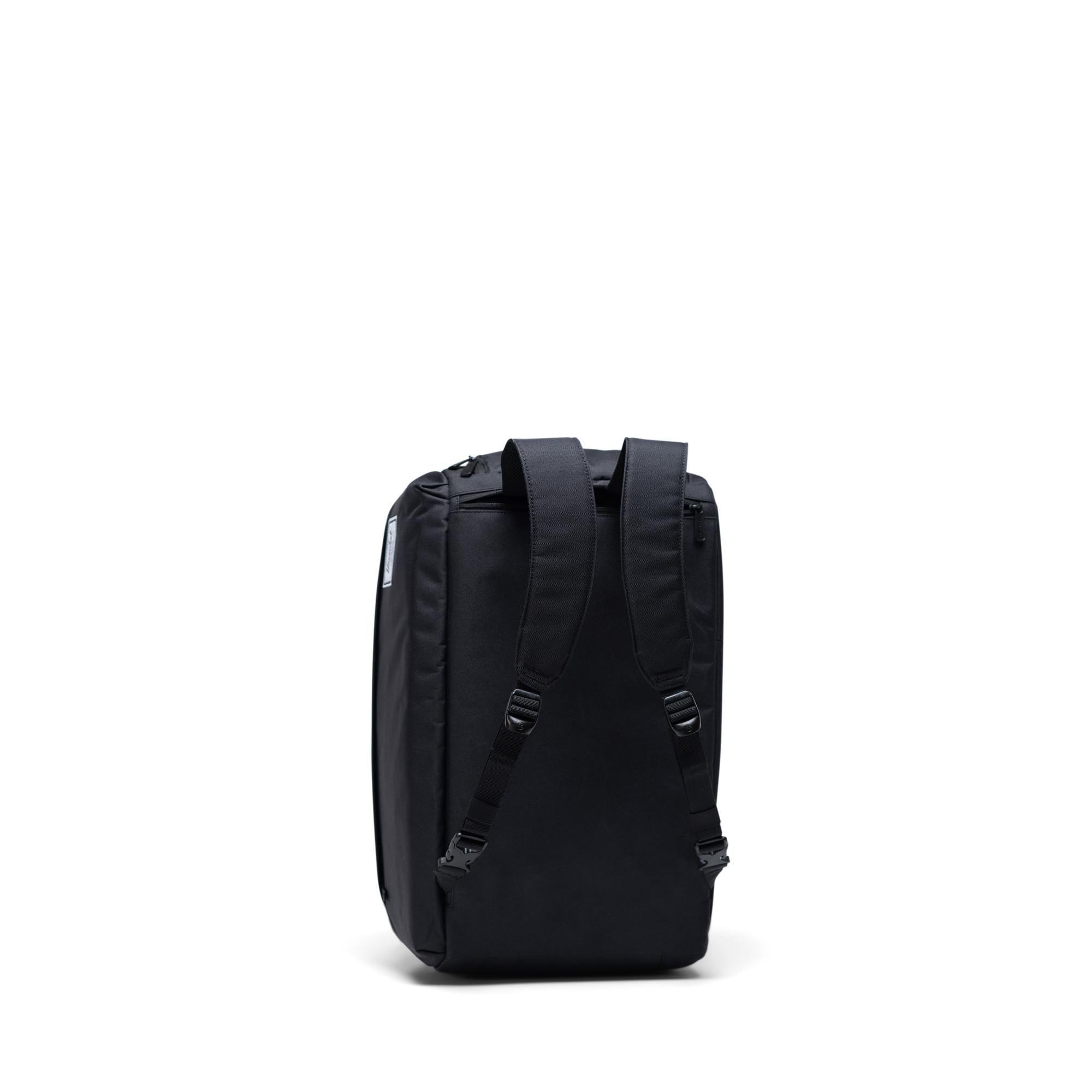 Herschel Outfitter 30l, black — available at Norwood
