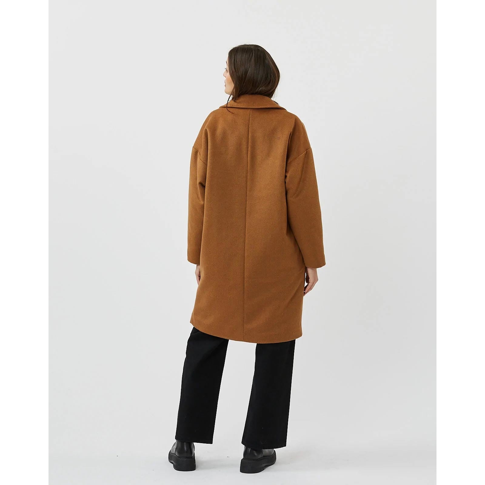 Minimum Womens Gutha 2.0 Coat — available at Norwood