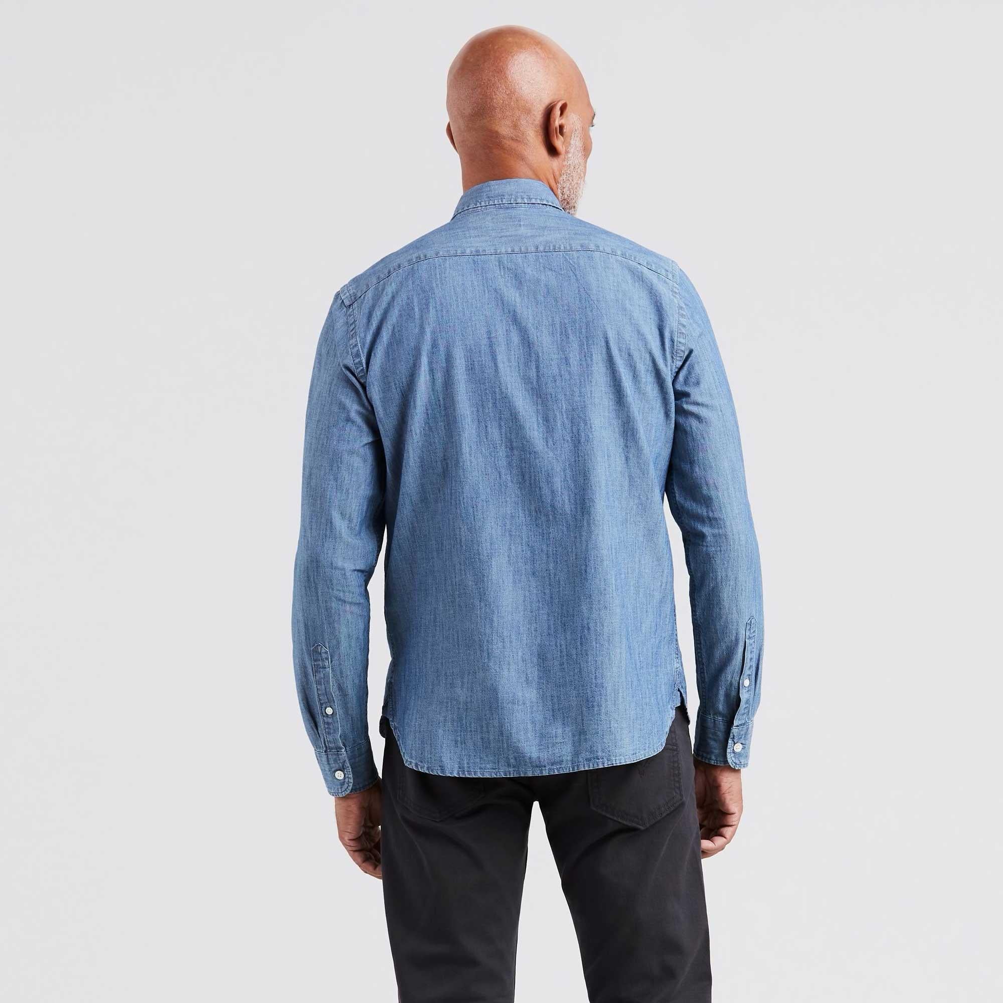 Levi's Sunset One pocket shirt — available at Norwood