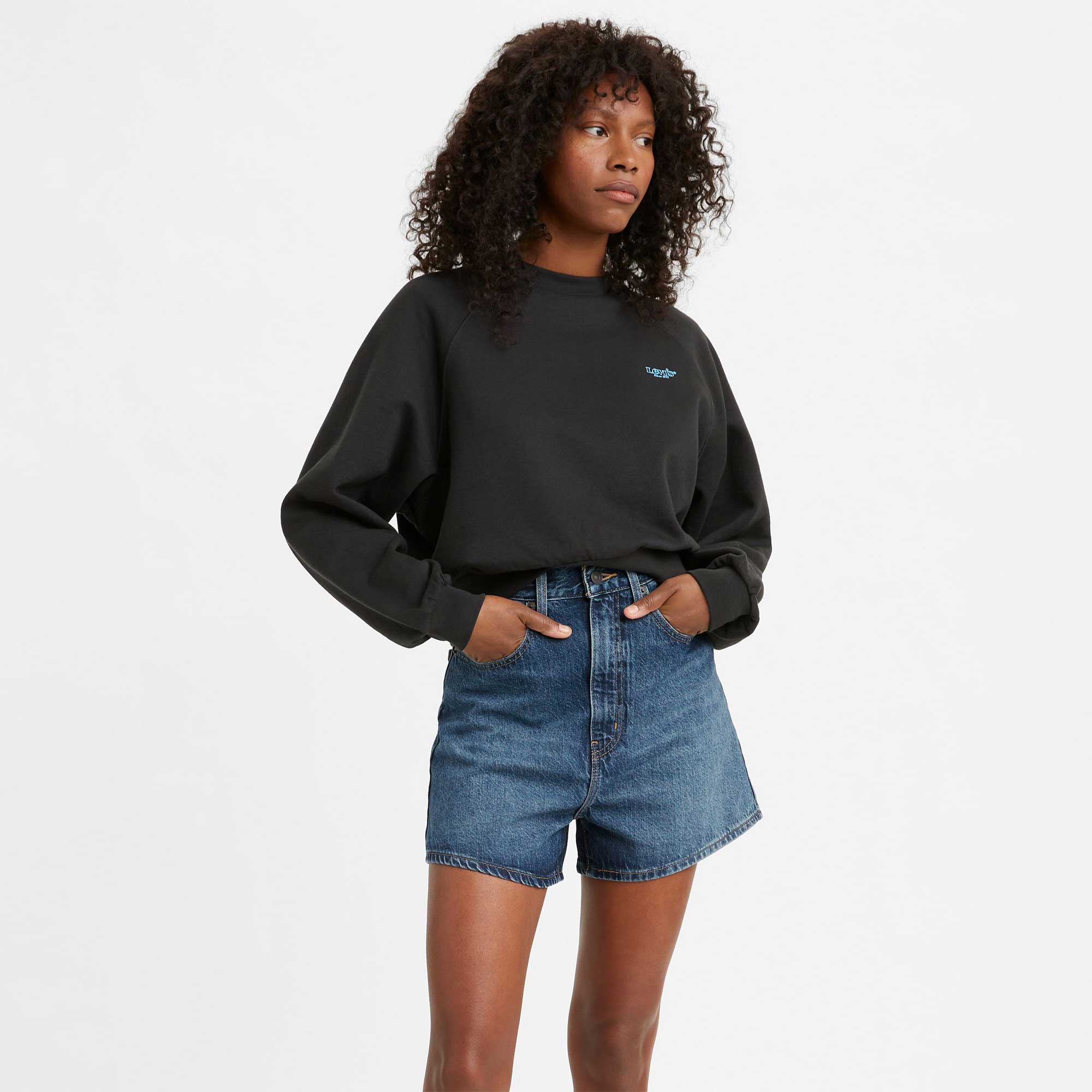 Levi's Ng Vintage Raglan Crew — available at Norwood