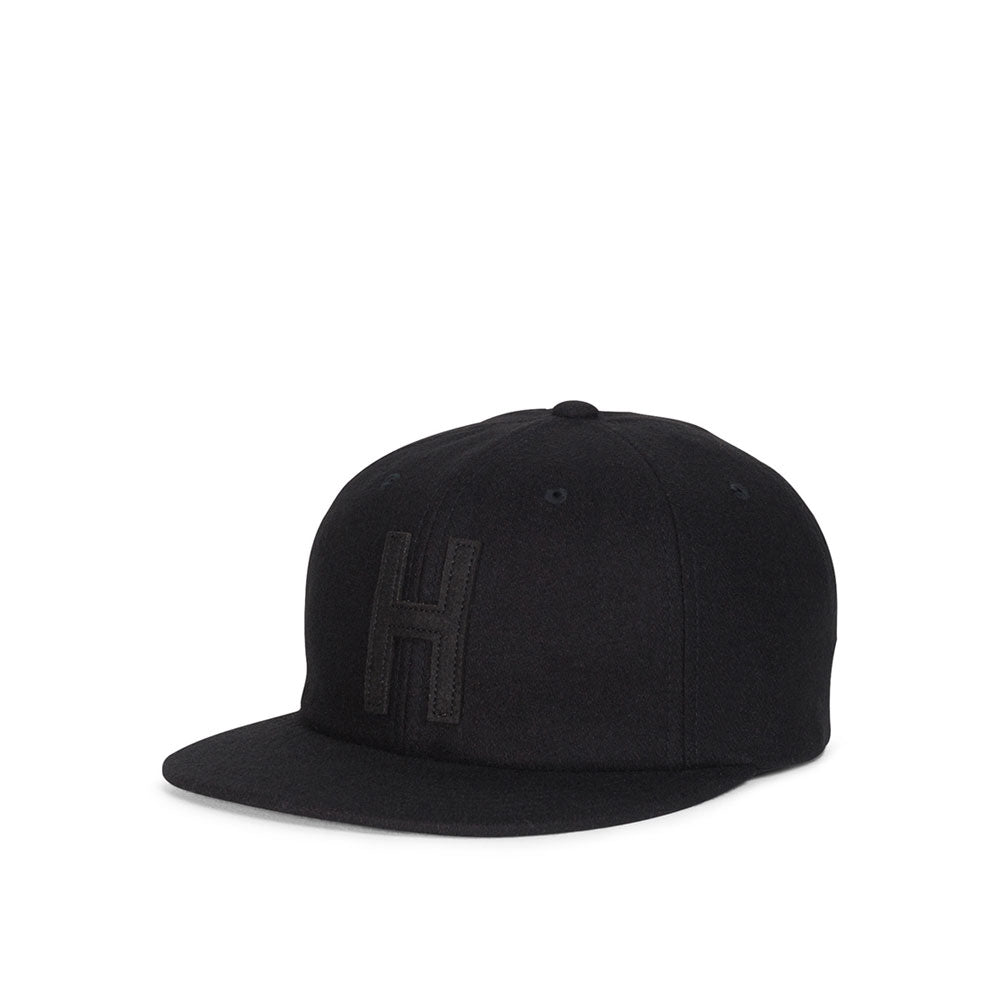 Herschel Harwood Hat, black/black — available at Norwood