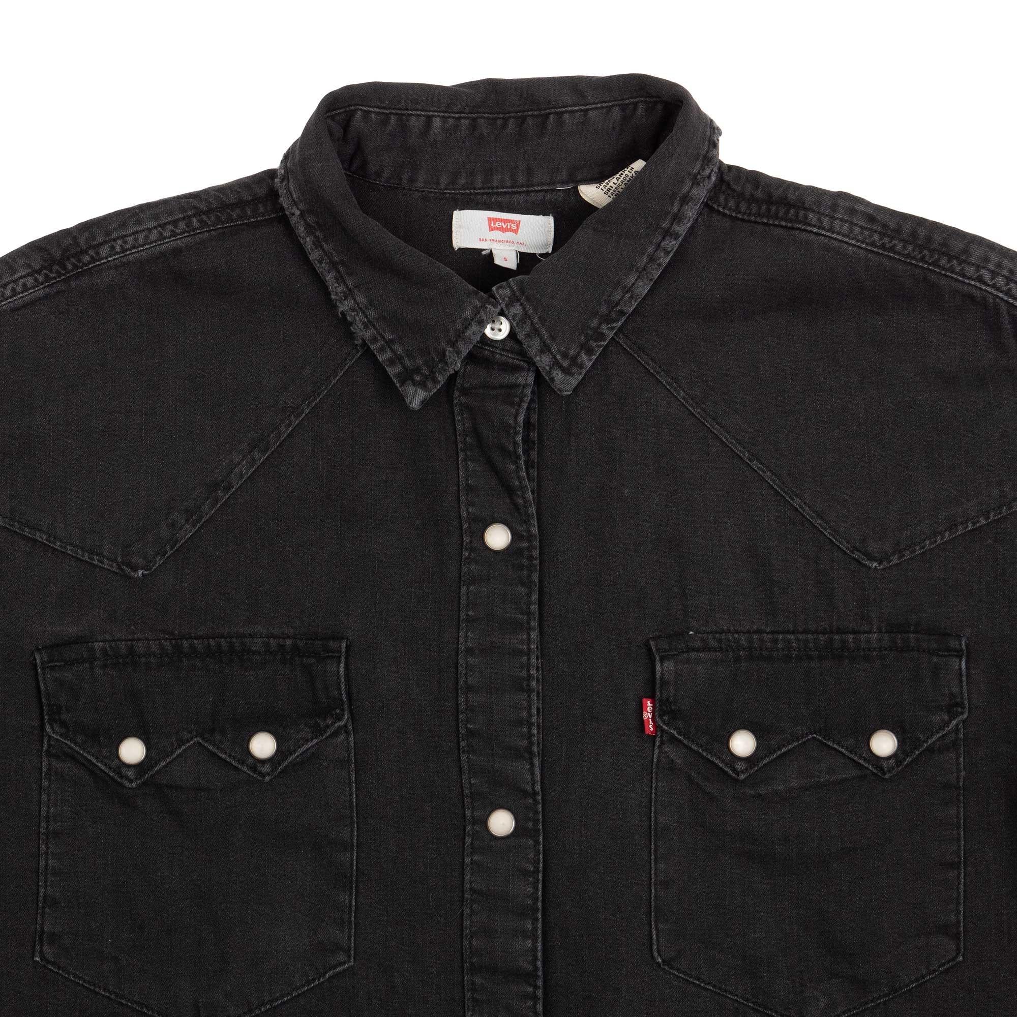 Levi's Women's Oversize Sawtooth shirt — available at Norwood