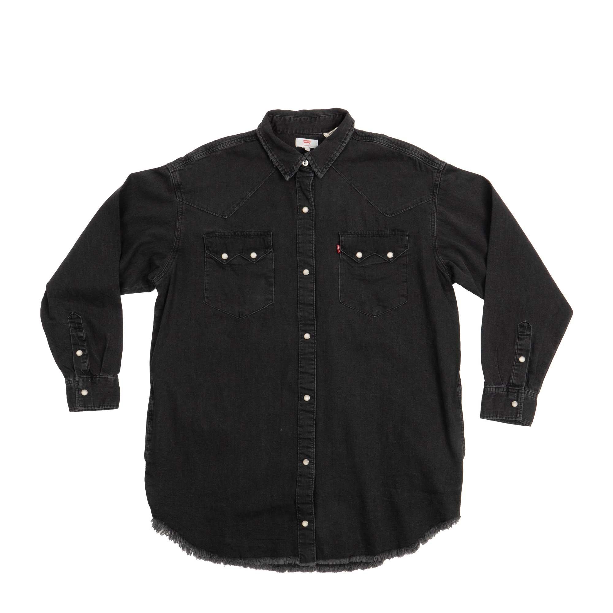Levi's Women's Oversize Sawtooth shirt — available at Norwood