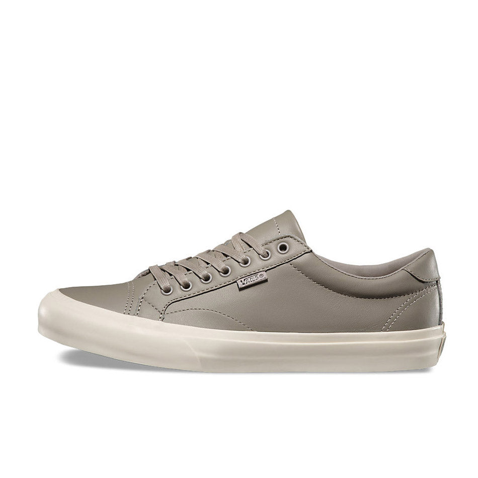 Vans Court DX — available at Norwood