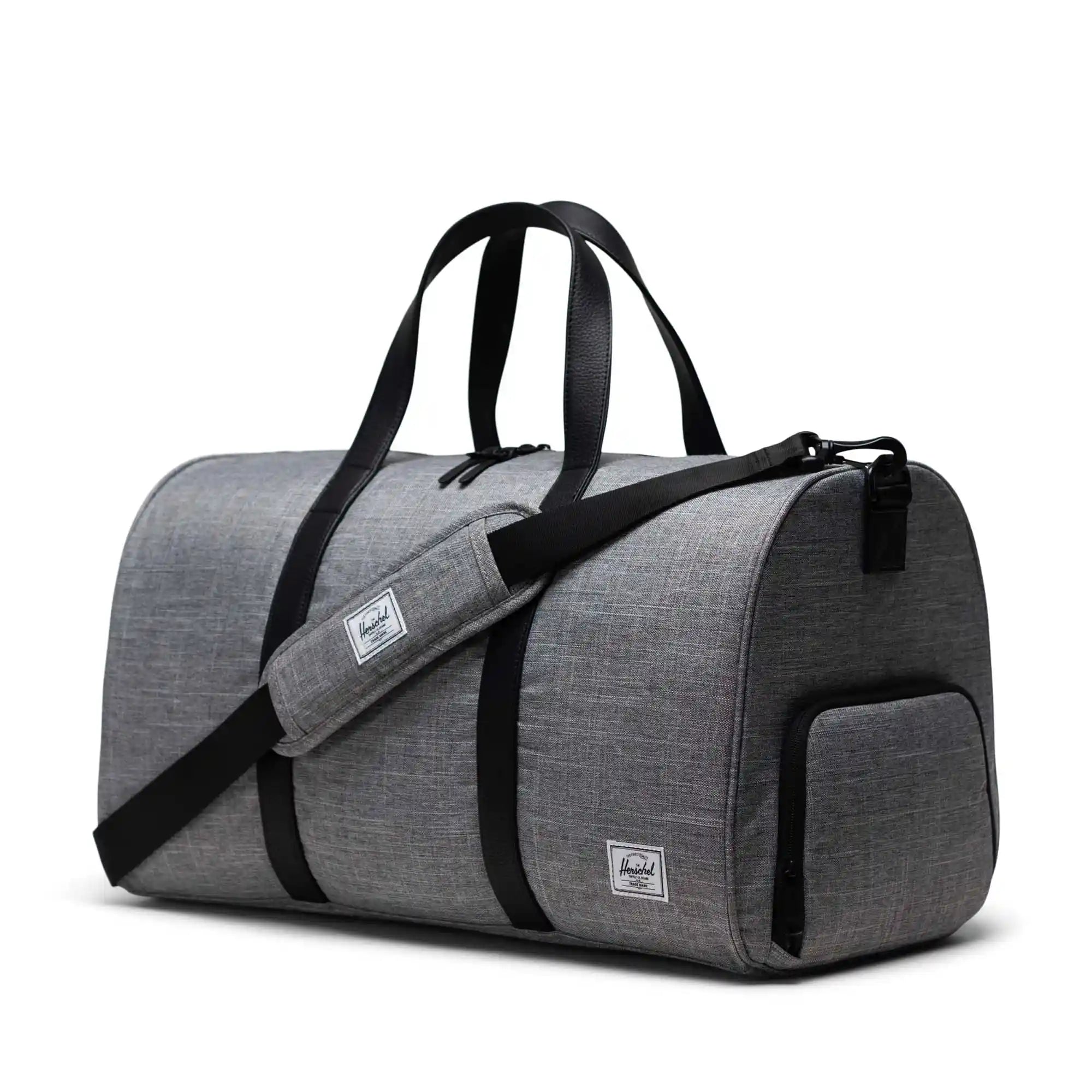 Herschel novel outlet duffle canada