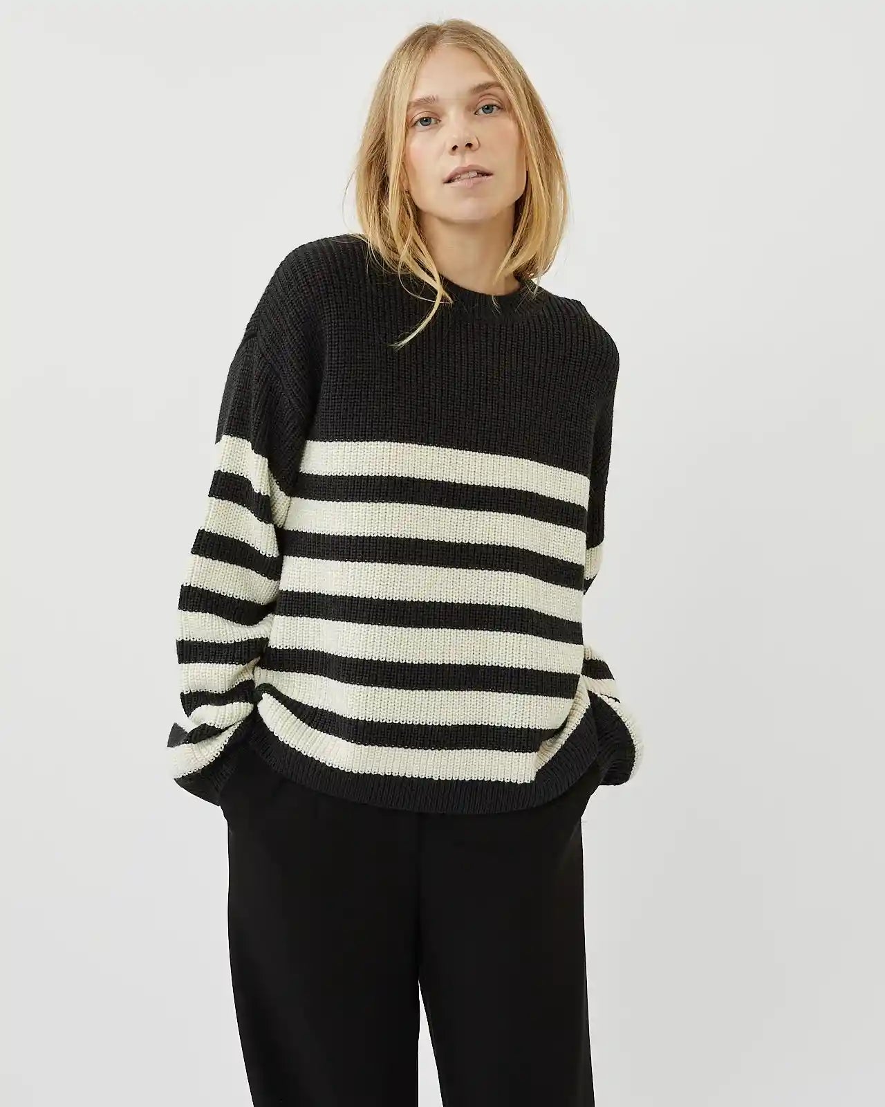 Minimum Womens Brinny Jumper, black — available at Norwood