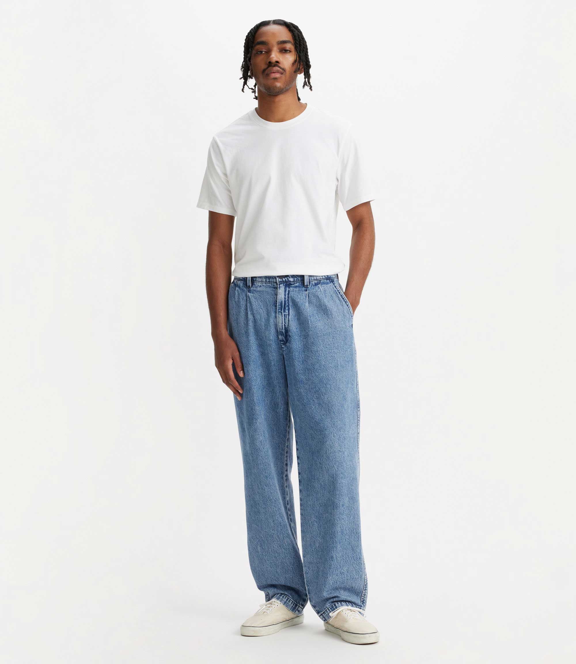 Levi s Men s XX Chino Loose Straight Pleated Pants