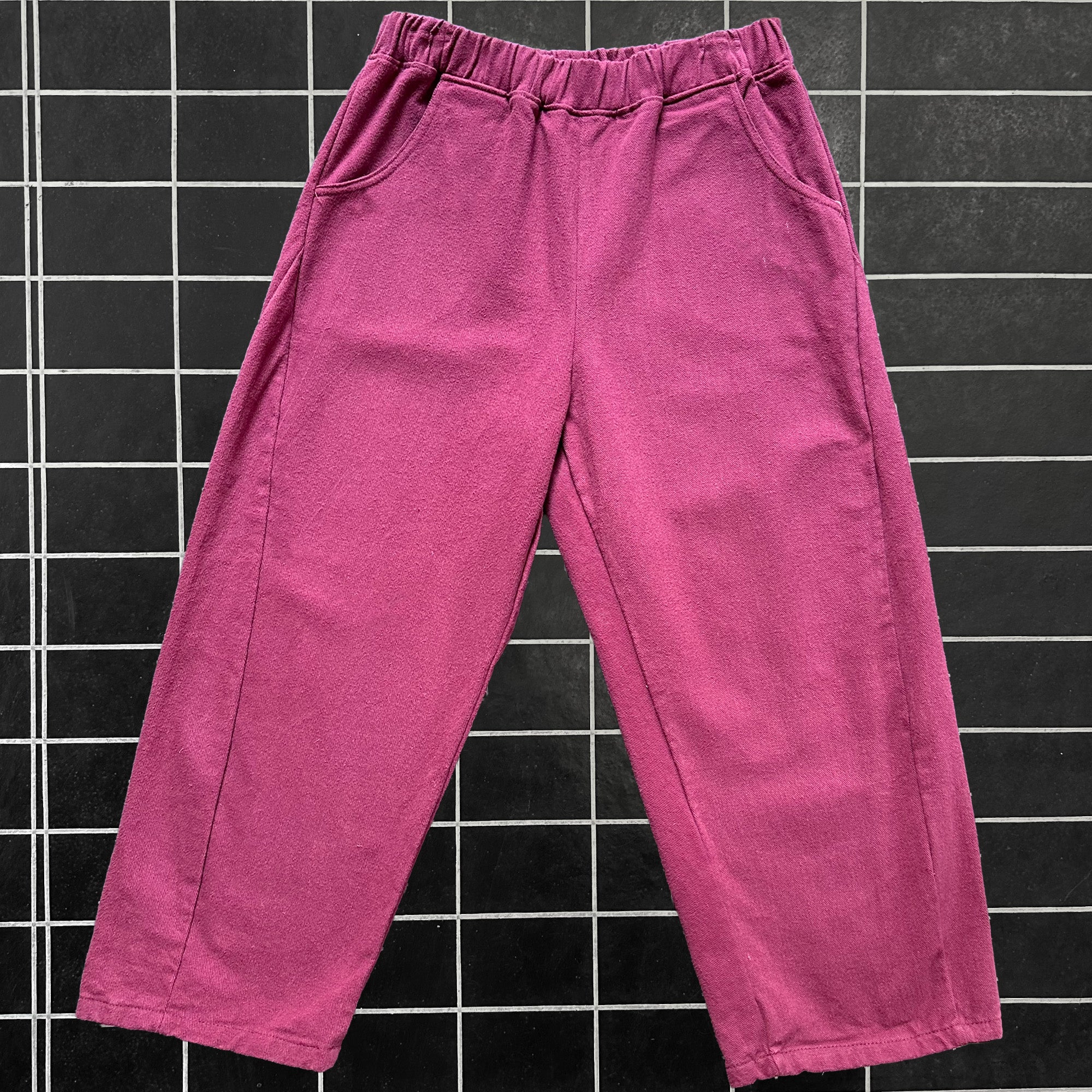 CUB Brett Pants, raspberry bull denim
