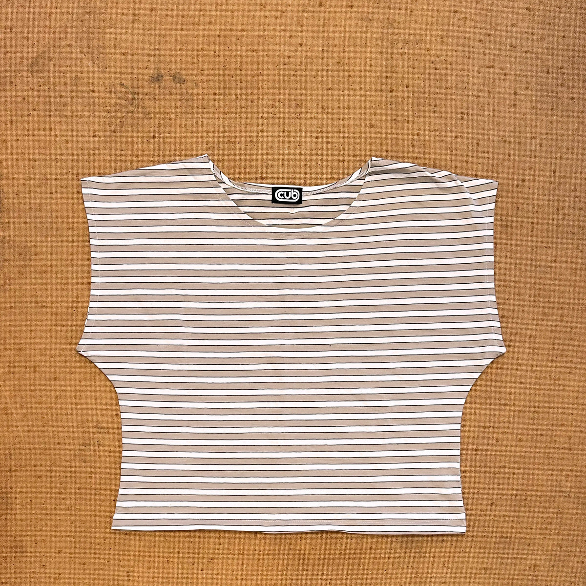 CUB Sam Tee, taupe stripe, cubtee-111725-10 – Norwood