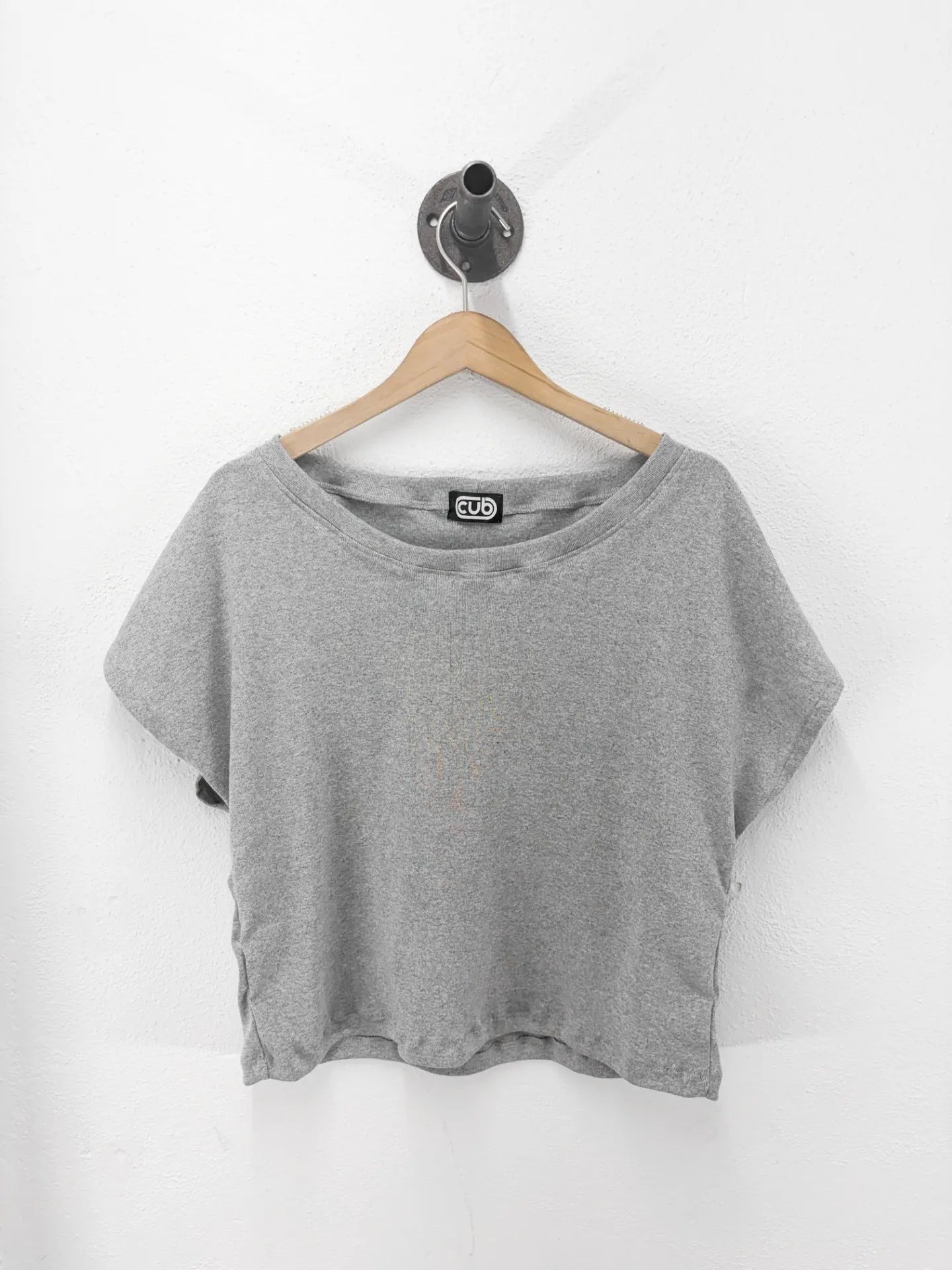 CUB Erin Tee, grey — available at Norwood