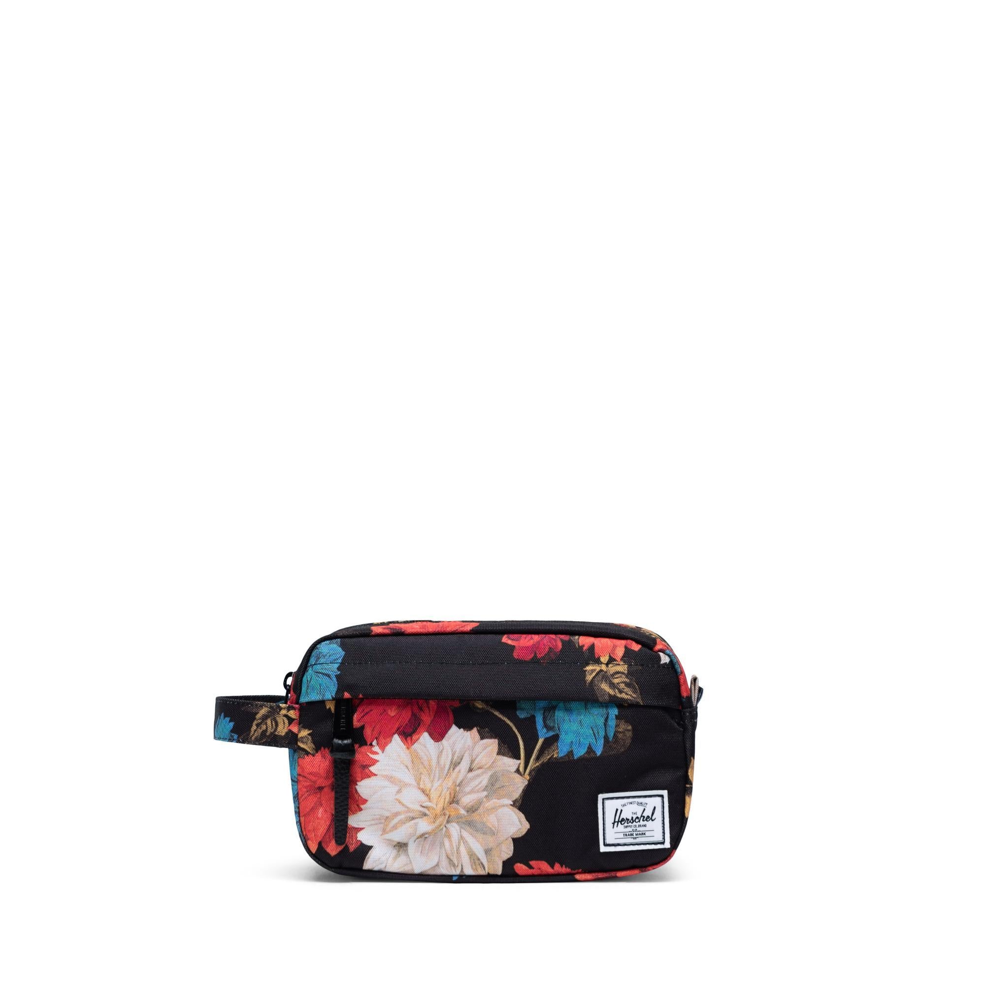 Herschel Chapter Carry On travel kit vintage floral black