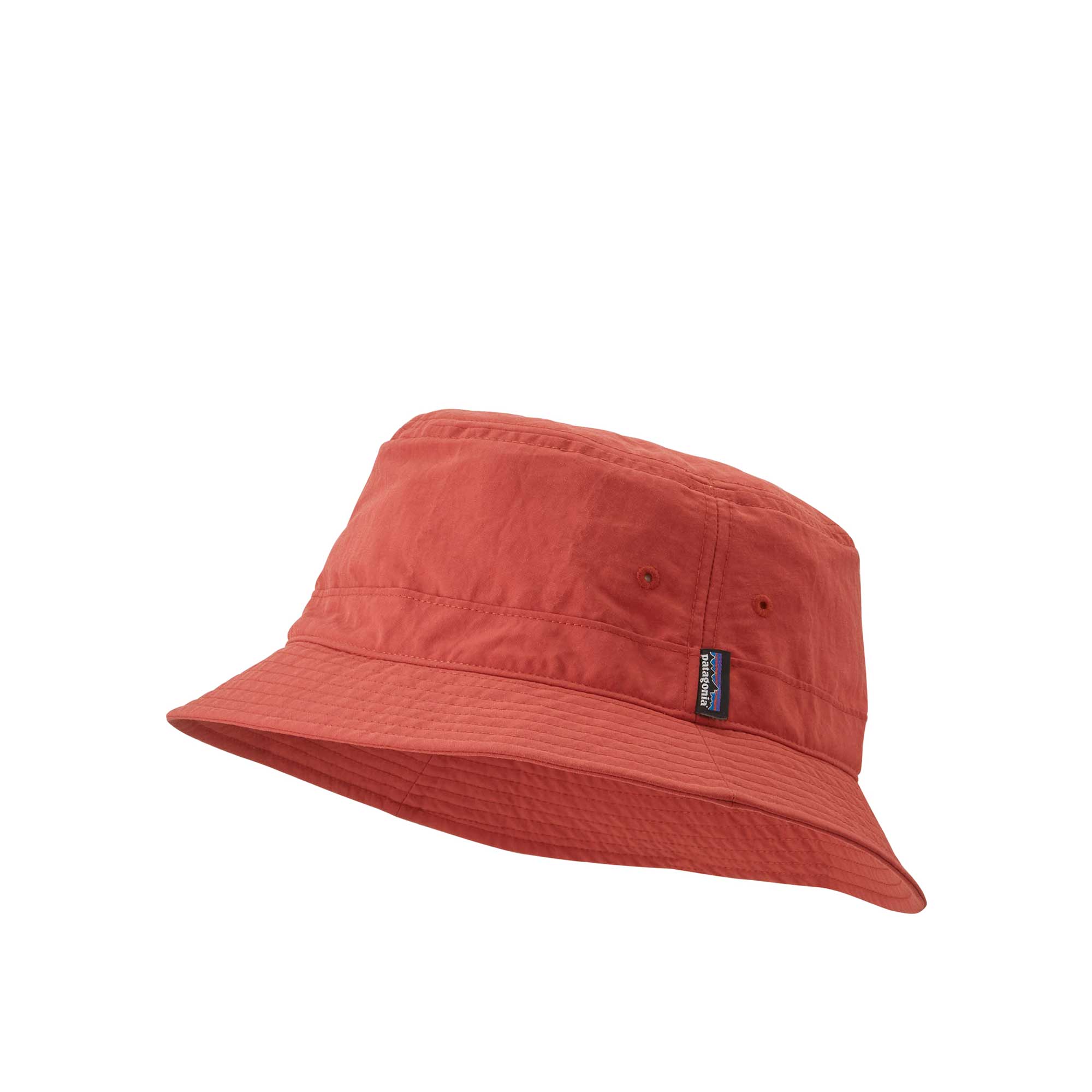 https://norwoodshop.ca/cdn/shop/products/patagonia-wavefarer-bucket-hat-sumac-red-29157-sumr.jpg?v=1656014200&width=2000